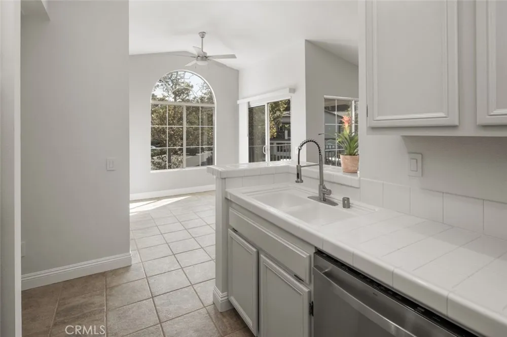 16 Chaumont Circle Lake Forest, CA 92610
