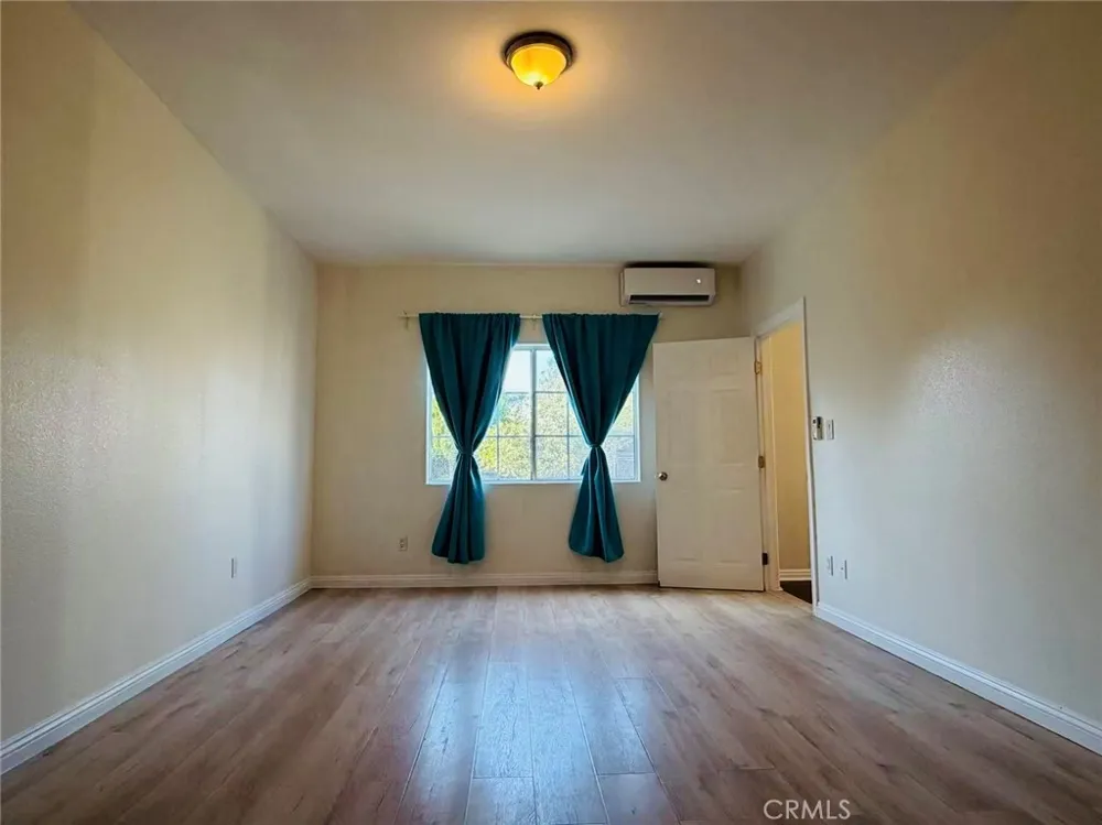 1139 East Elma #B Ontario, CA 91764