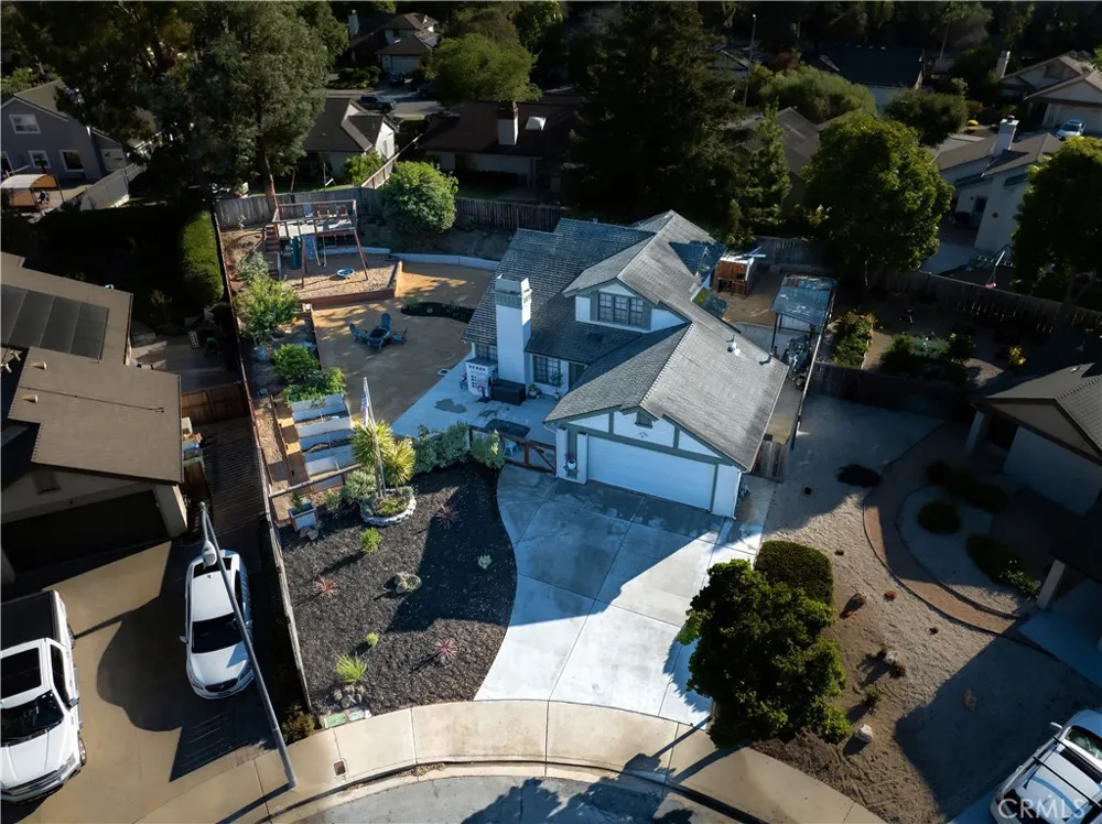 873 Escuela Court San Luis Obispo, CA 93405