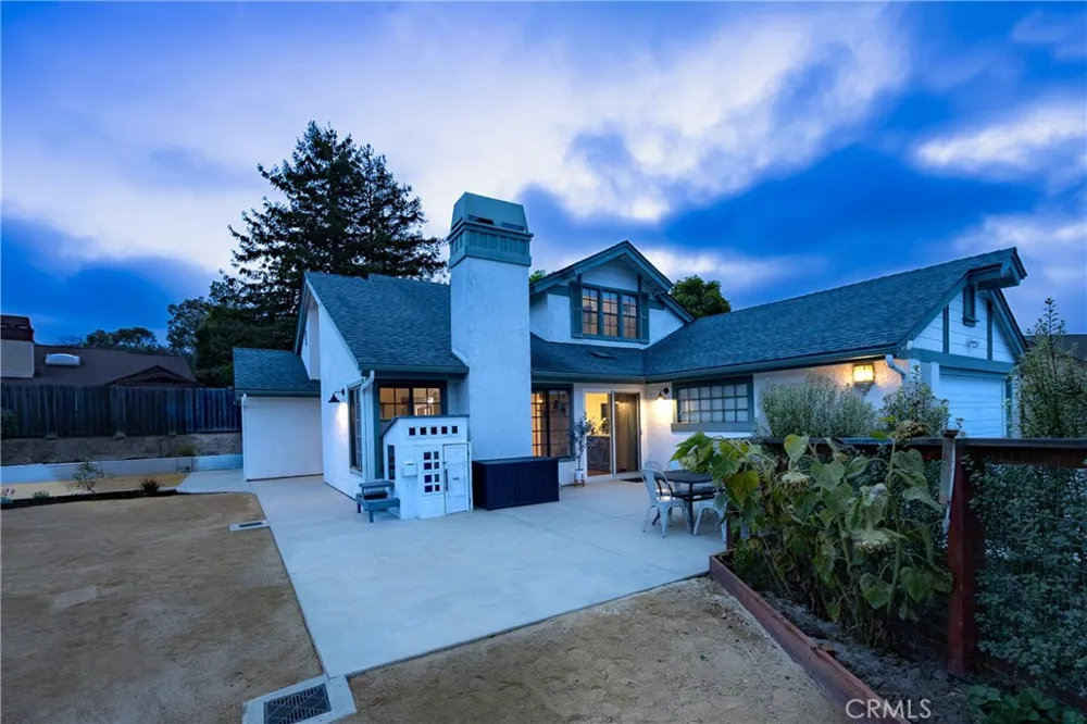 873 Escuela Court San Luis Obispo, CA 93405