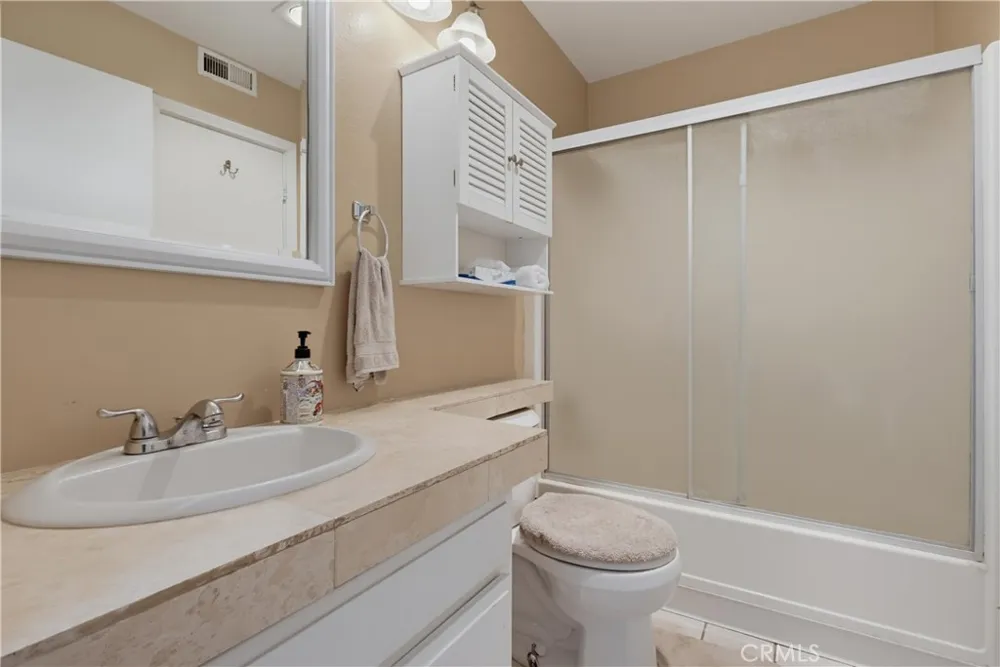 12750 Centralia #130 Lakewood, CA 90715
