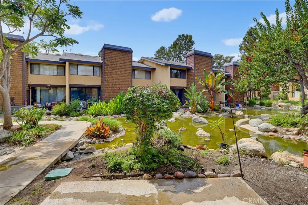 12750 Centralia #130 Lakewood, CA 90715
