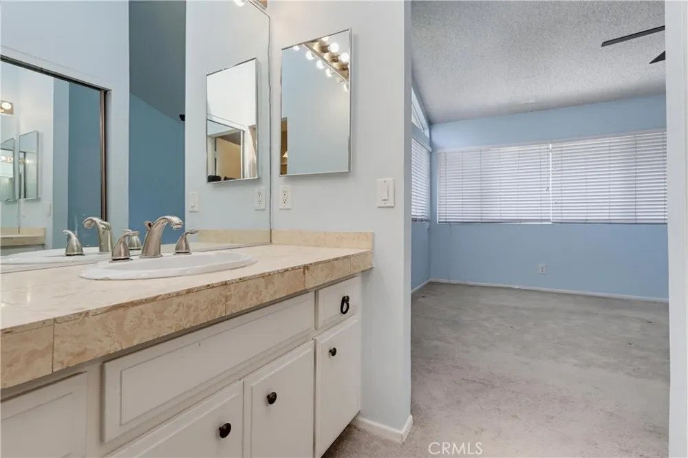 12750 Centralia #130 Lakewood, CA 90715