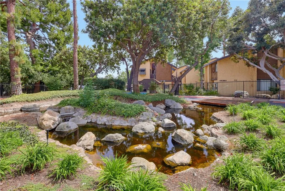 12750 Centralia #130 Lakewood, CA 90715