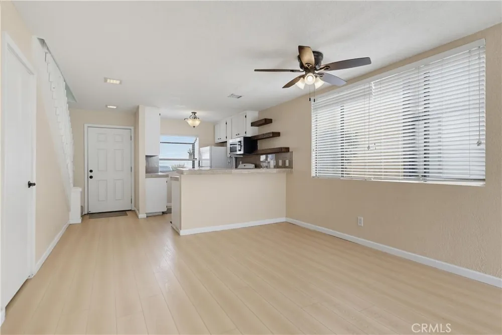 12750 Centralia #130 Lakewood, CA 90715