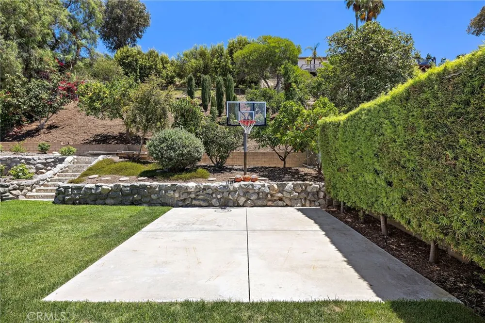 27142 Cordero Mission Viejo, CA 92691