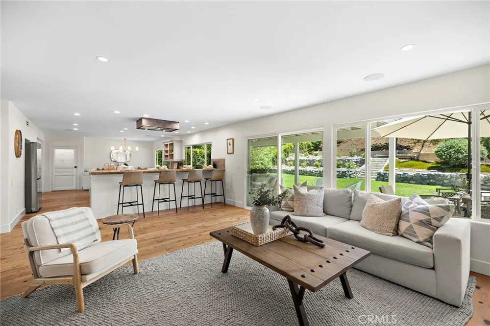27142 Cordero Mission Viejo, CA 92691