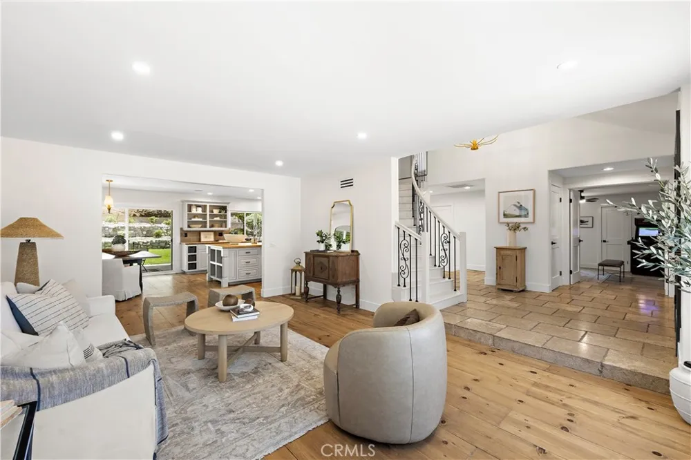 27142 Cordero Mission Viejo, CA 92691
