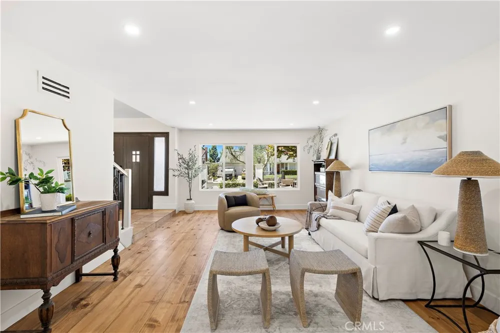 27142 Cordero Mission Viejo, CA 92691