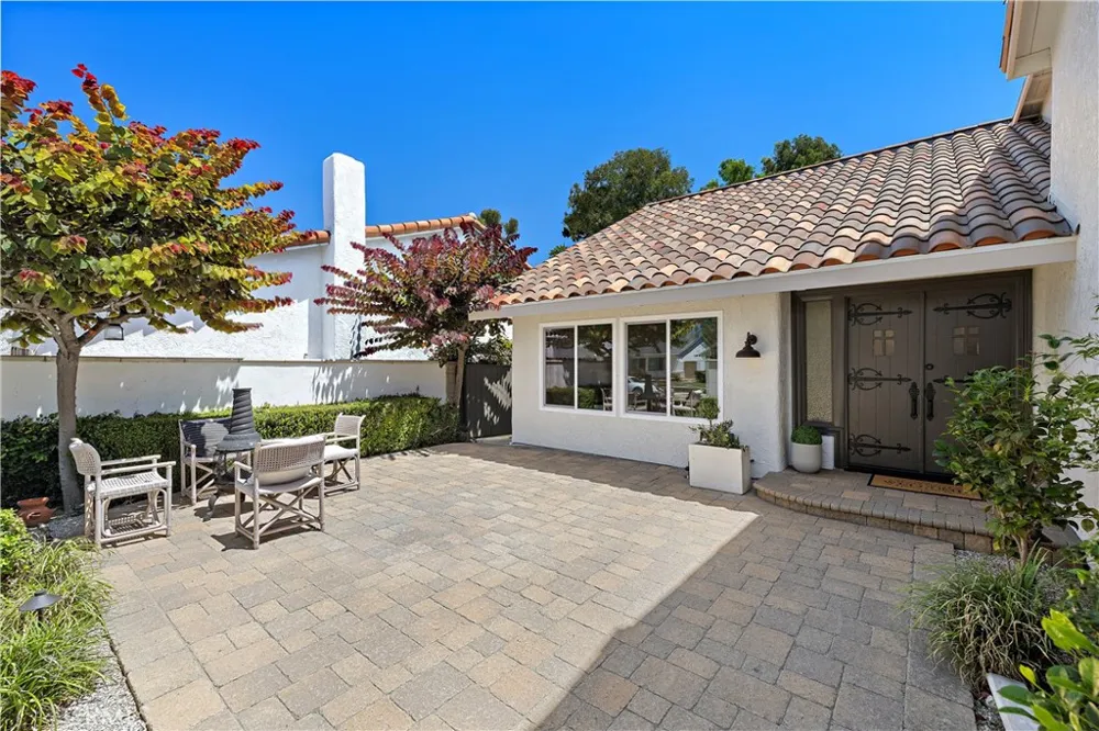 27142 Cordero Mission Viejo, CA 92691