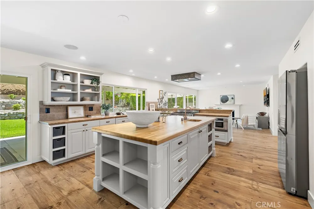 27142 Cordero Mission Viejo, CA 92691