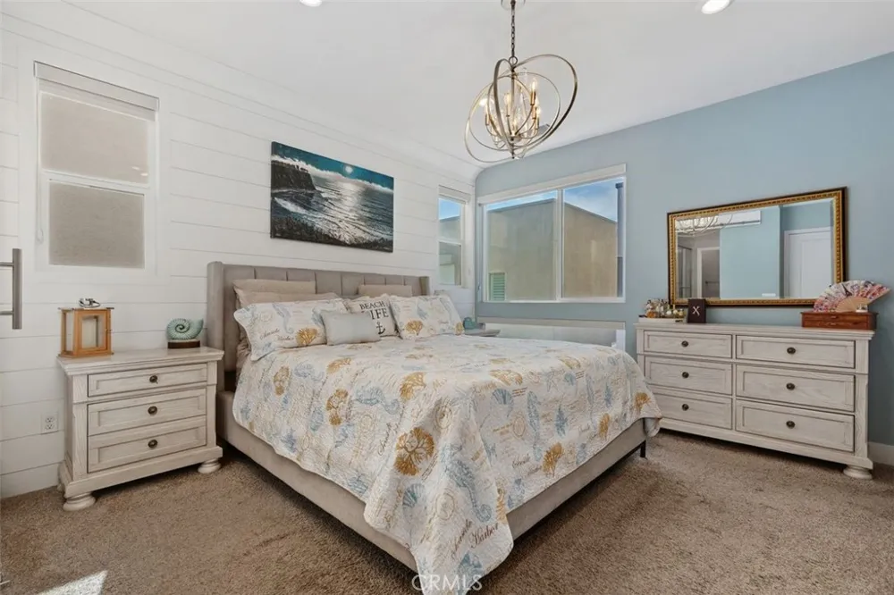 1642 W Saratoga Lane San Pedro, CA 90732