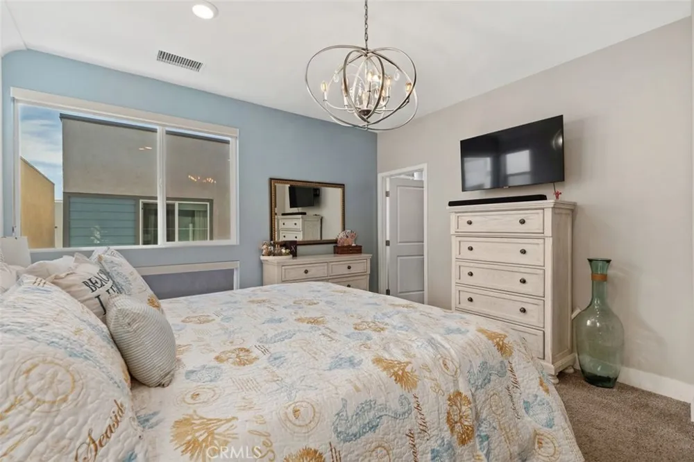 1642 W Saratoga Lane San Pedro, CA 90732