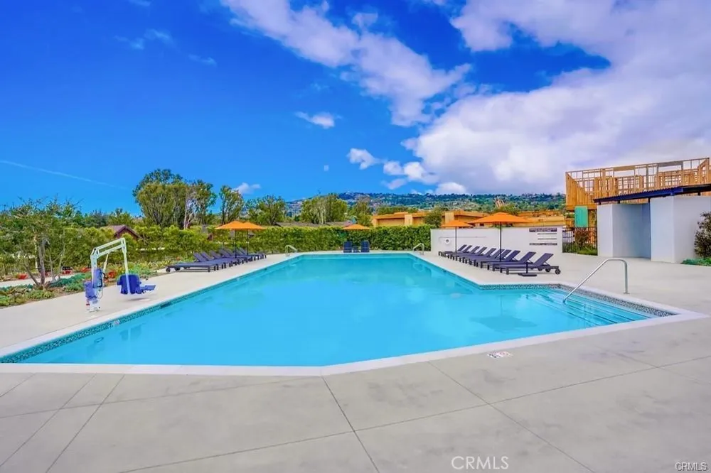 1642 W Saratoga Lane San Pedro, CA 90732