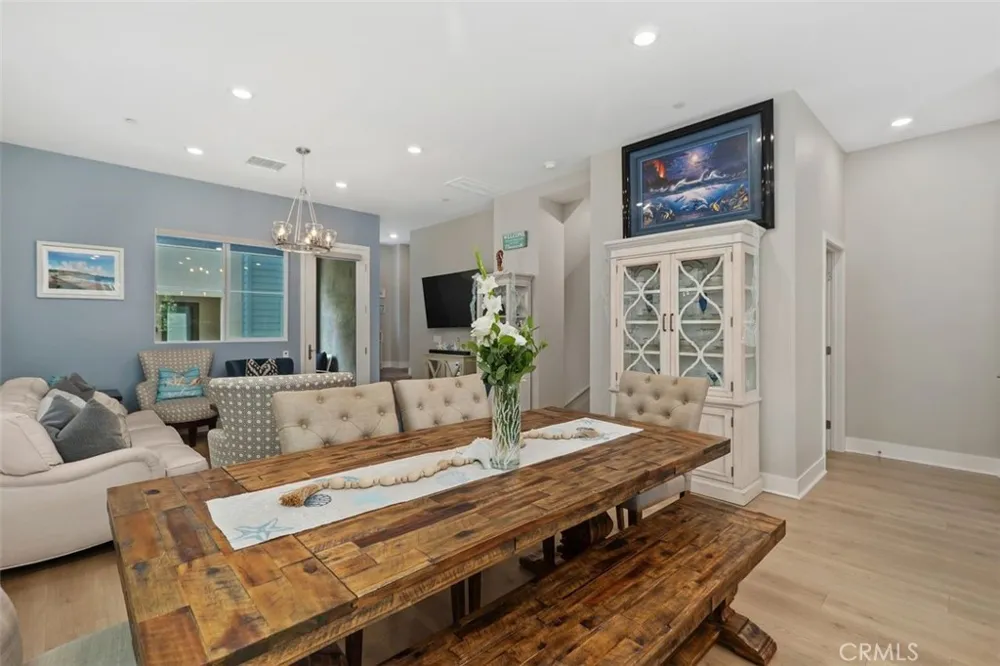 1642 W Saratoga Lane San Pedro, CA 90732