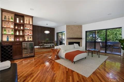 2307 Fox Hills #105