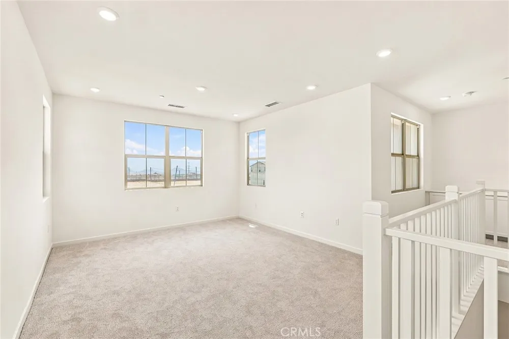16072 Butterfly Drive Fontana, CA 92336