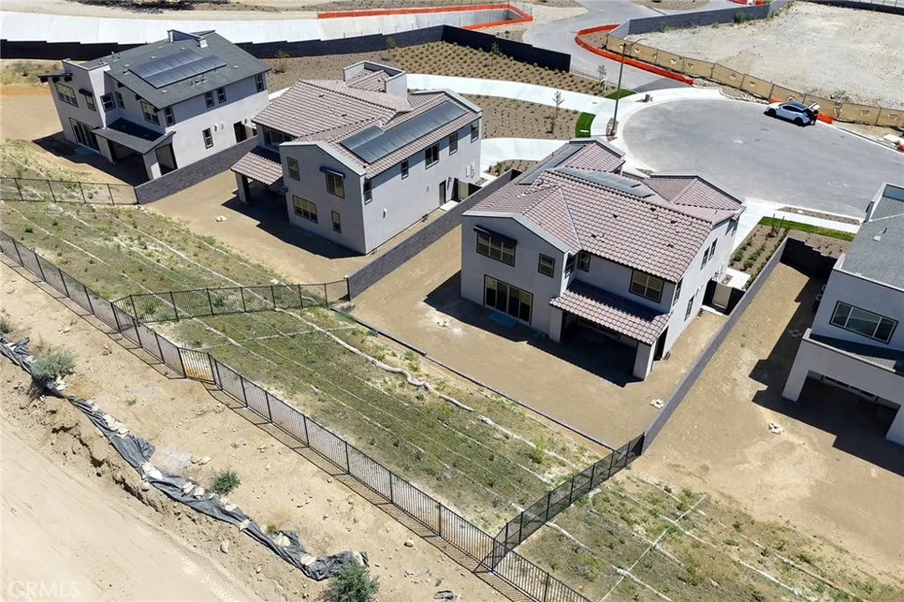 16072 Butterfly Drive Fontana, CA 92336