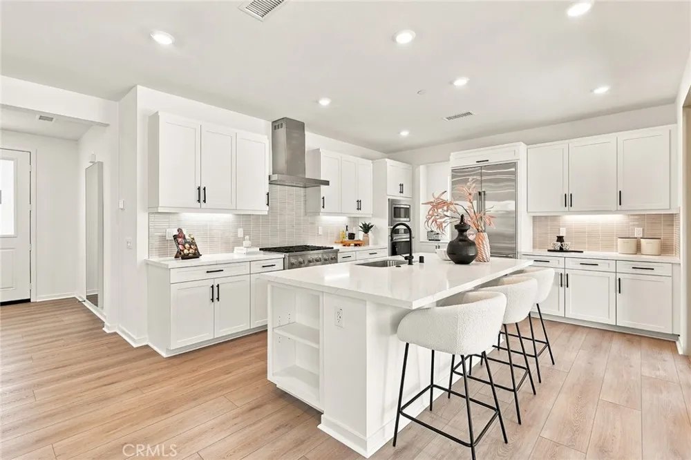 16072 Butterfly Drive Fontana, CA 92336