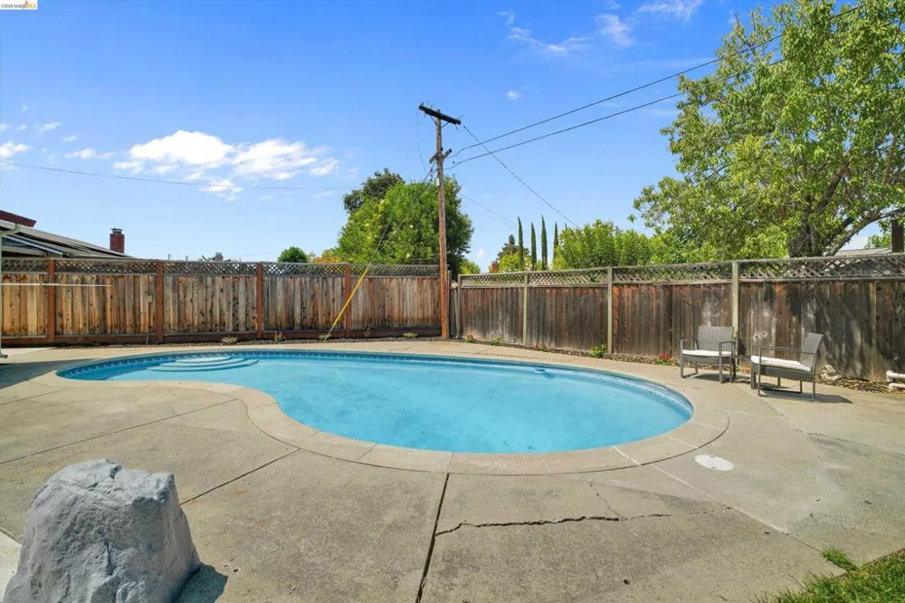 1789 Woodland Ct Concord, CA 94521