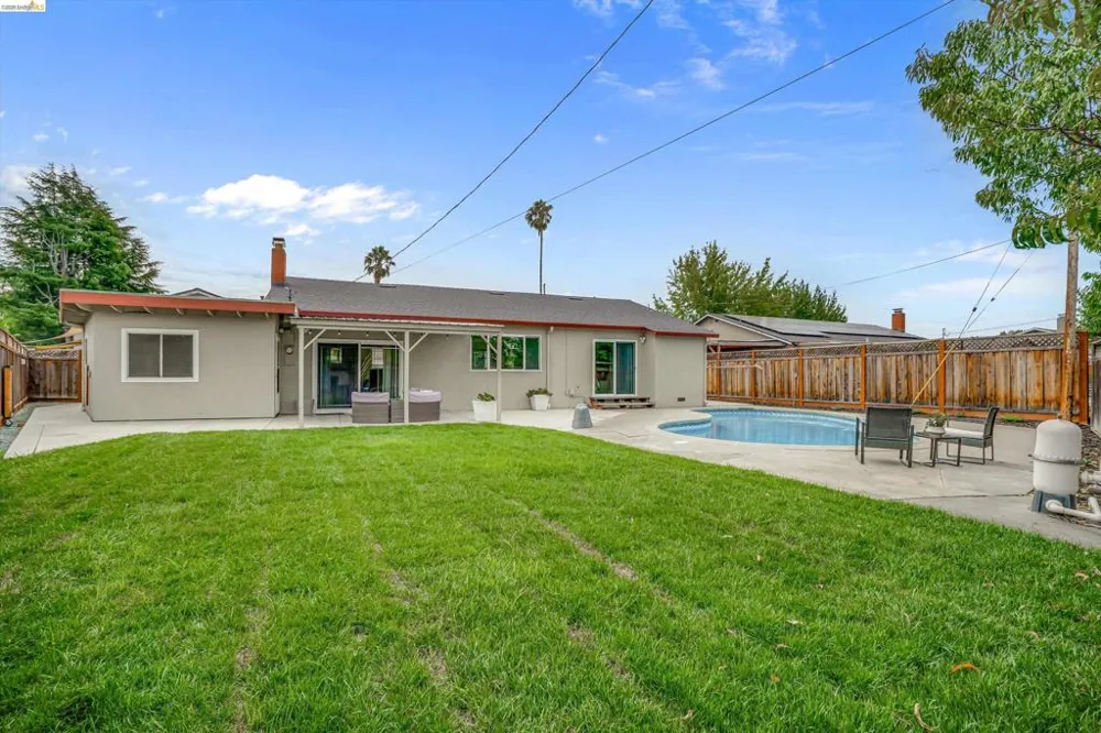 1789 Woodland Ct Concord, CA 94521