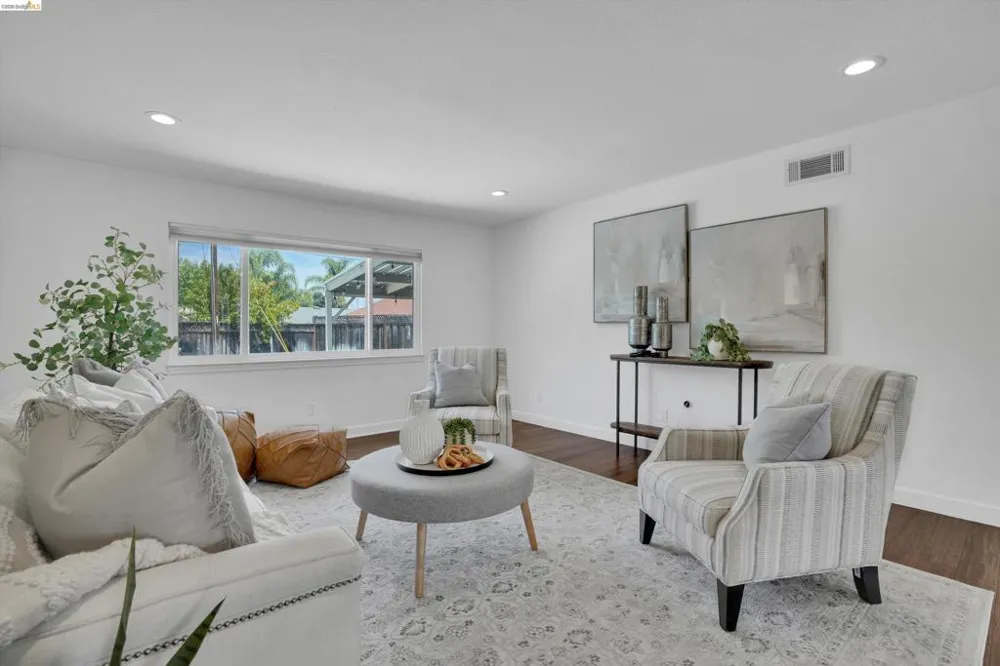 1789 Woodland Ct Concord, CA 94521