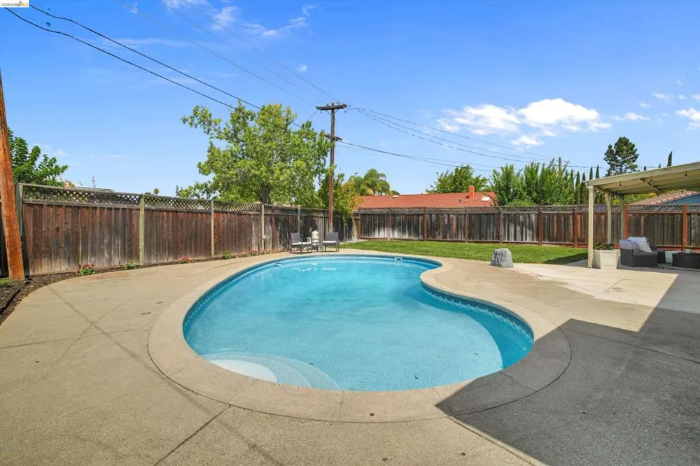 1789 Woodland Ct Concord, CA 94521