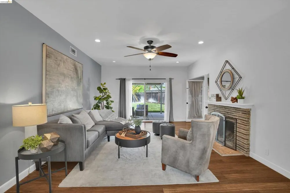 1789 Woodland Ct Concord, CA 94521
