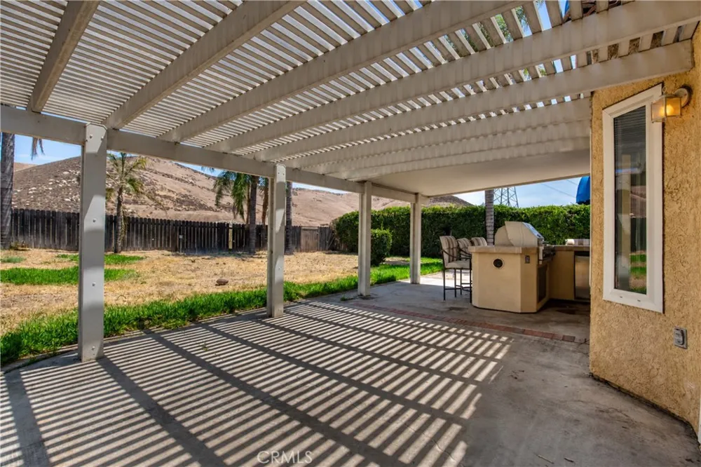 3038 Chablis Avenue Jurupa Valley, CA 92509