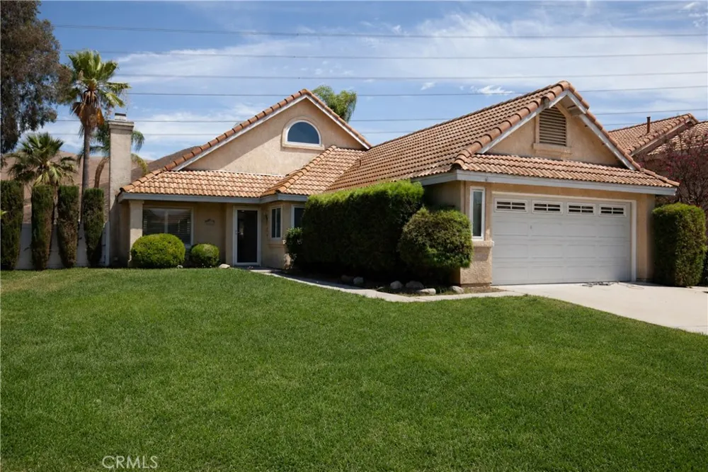 3038 Chablis Avenue Jurupa Valley, CA 92509