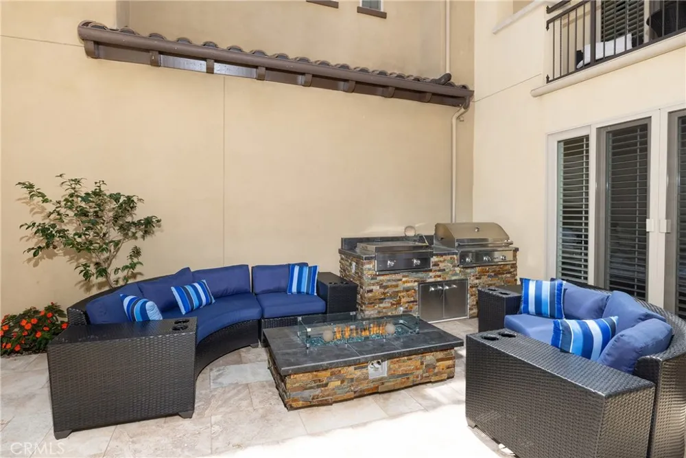 8454 Hibiscus Huntington Beach, CA 92646