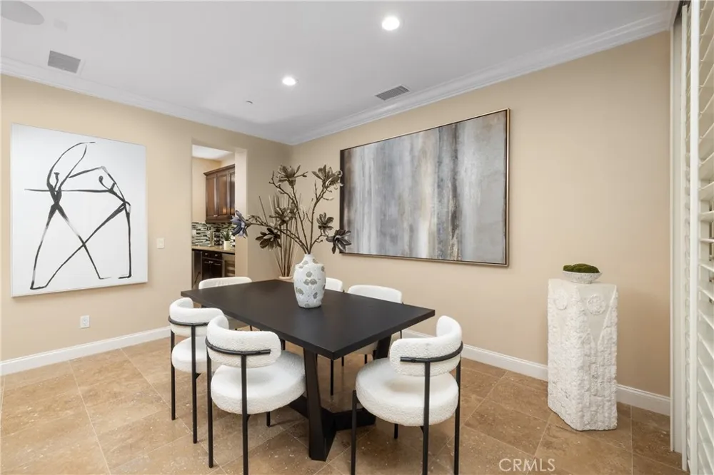 8454 Hibiscus Huntington Beach, CA 92646