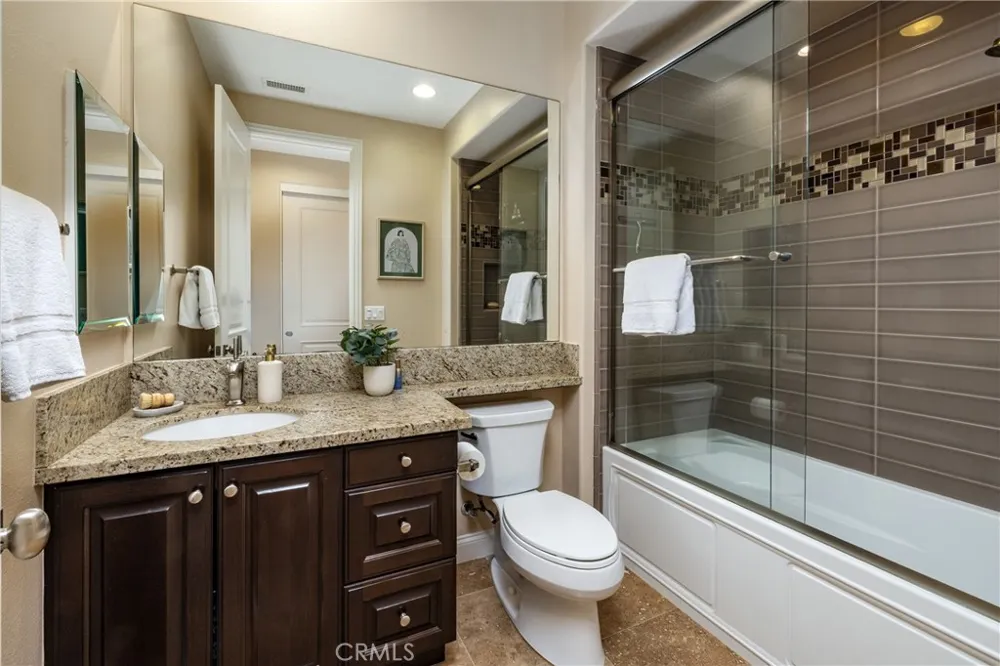 8454 Hibiscus Huntington Beach, CA 92646