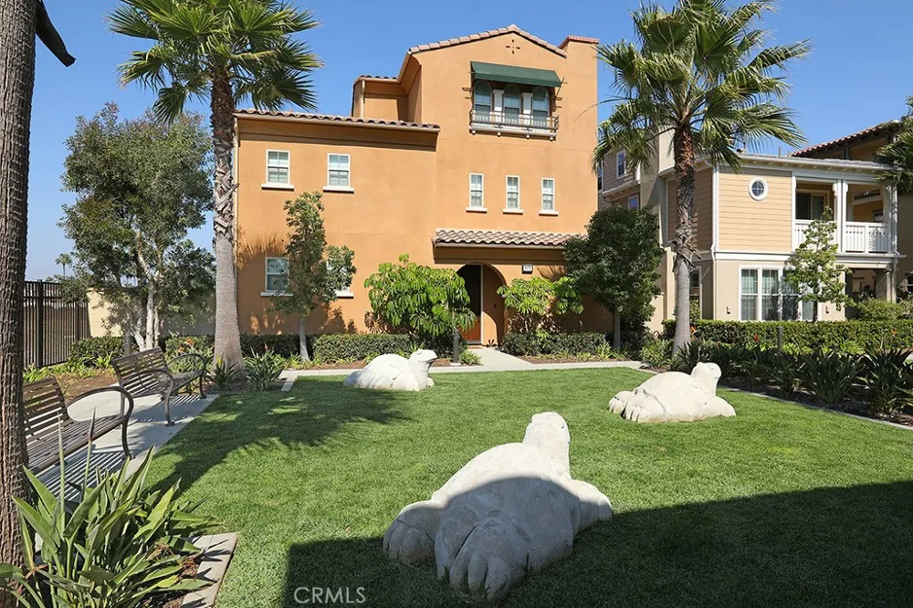 8454 Hibiscus Huntington Beach, CA 92646