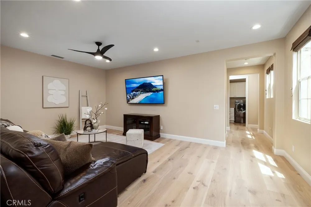 8454 Hibiscus Huntington Beach, CA 92646