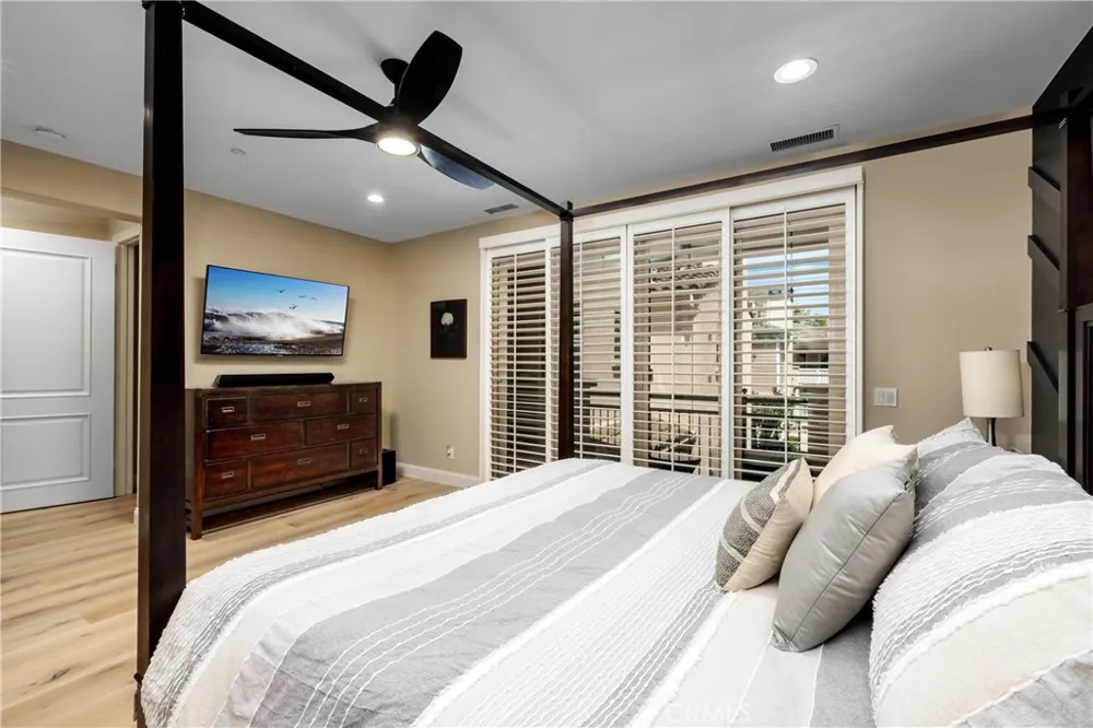 8454 Hibiscus Huntington Beach, CA 92646