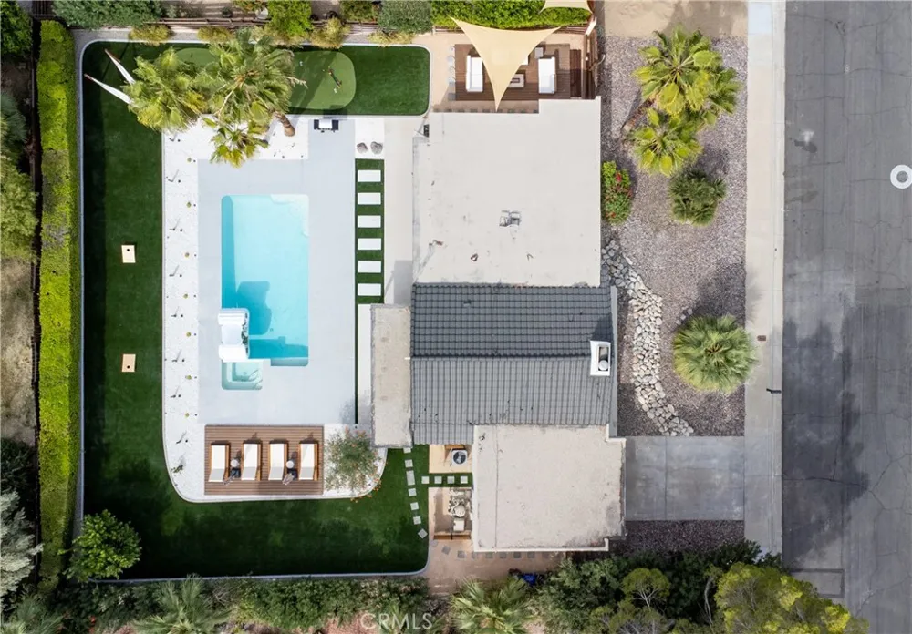 515 Burton Way Palm Springs, CA 92262