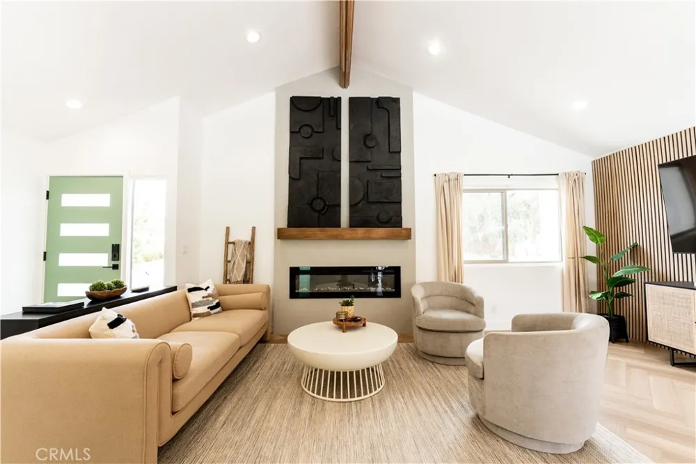 515 Burton Way Palm Springs, CA 92262