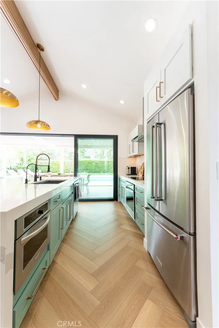 515 Burton Way Palm Springs, CA 92262