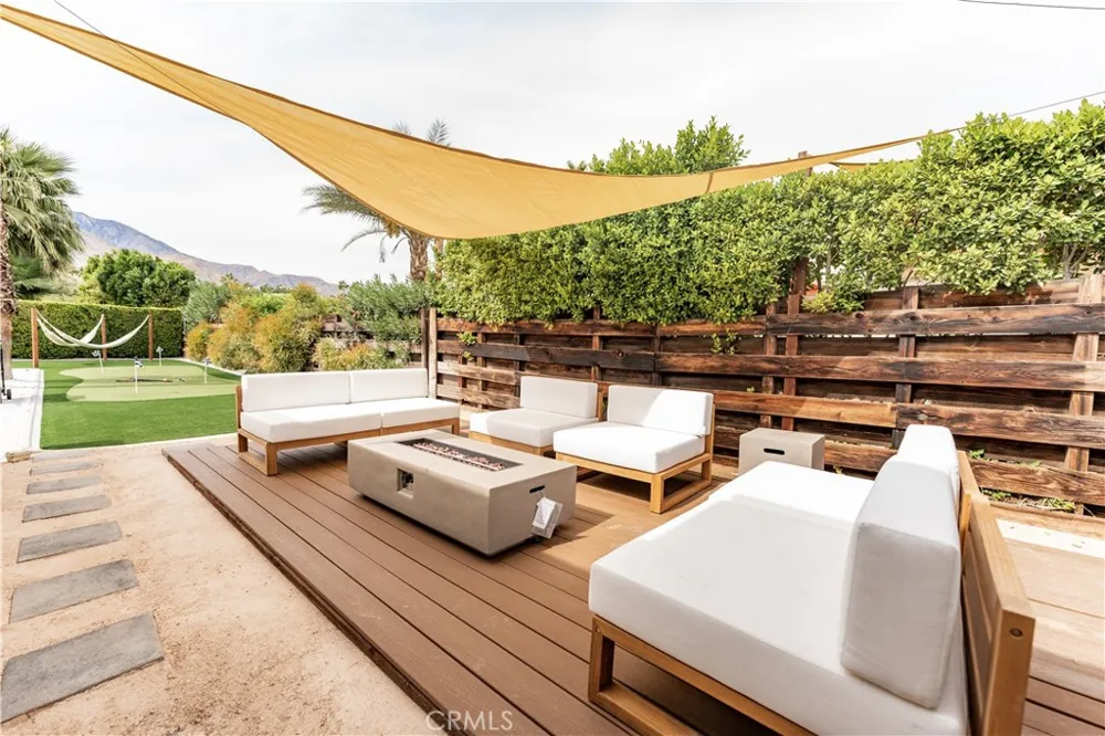 515 Burton Way Palm Springs, CA 92262