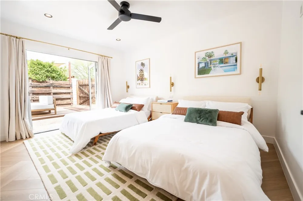 515 Burton Way Palm Springs, CA 92262