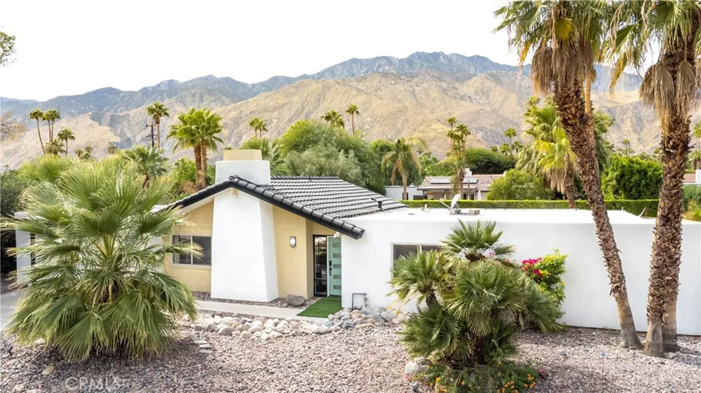 515 Burton Way Palm Springs, CA 92262