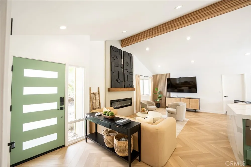 515 Burton Way Palm Springs, CA 92262