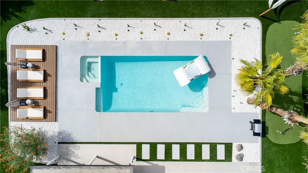 515 Burton Way Palm Springs, CA 92262