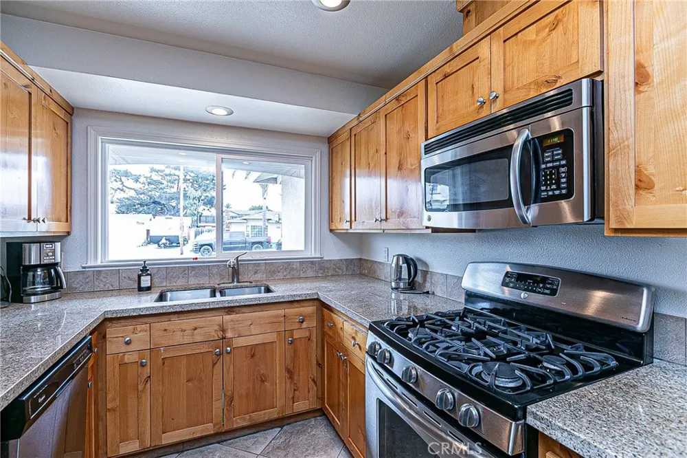 3919 Berrywood Santa Maria, CA 93455
