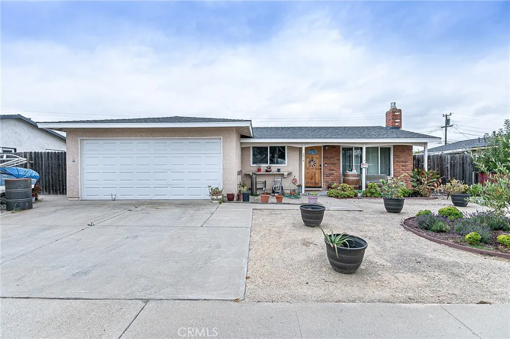 3919 Berrywood Santa Maria, CA 93455