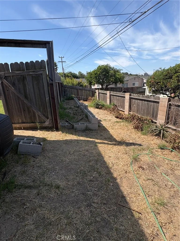 3919 Berrywood Santa Maria, CA 93455