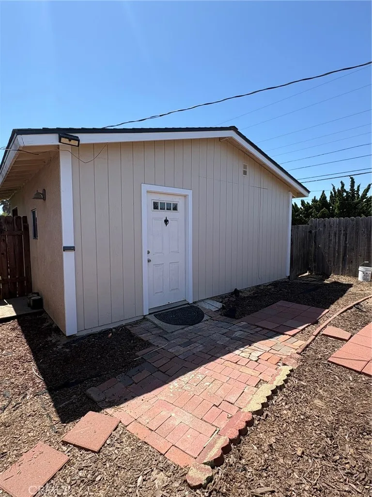 3919 Berrywood Santa Maria, CA 93455