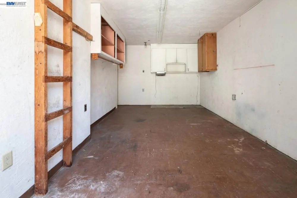 21743 Princeton St. #8 Hayward, CA 94541