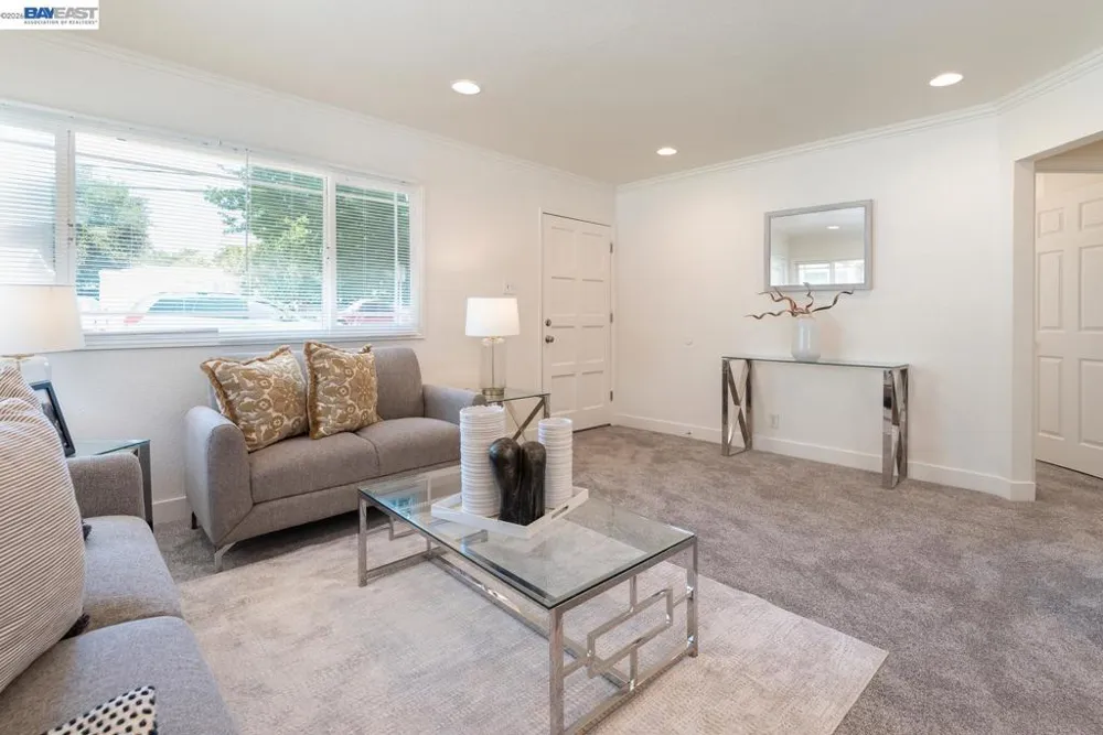21743 Princeton St. #8 Hayward, CA 94541